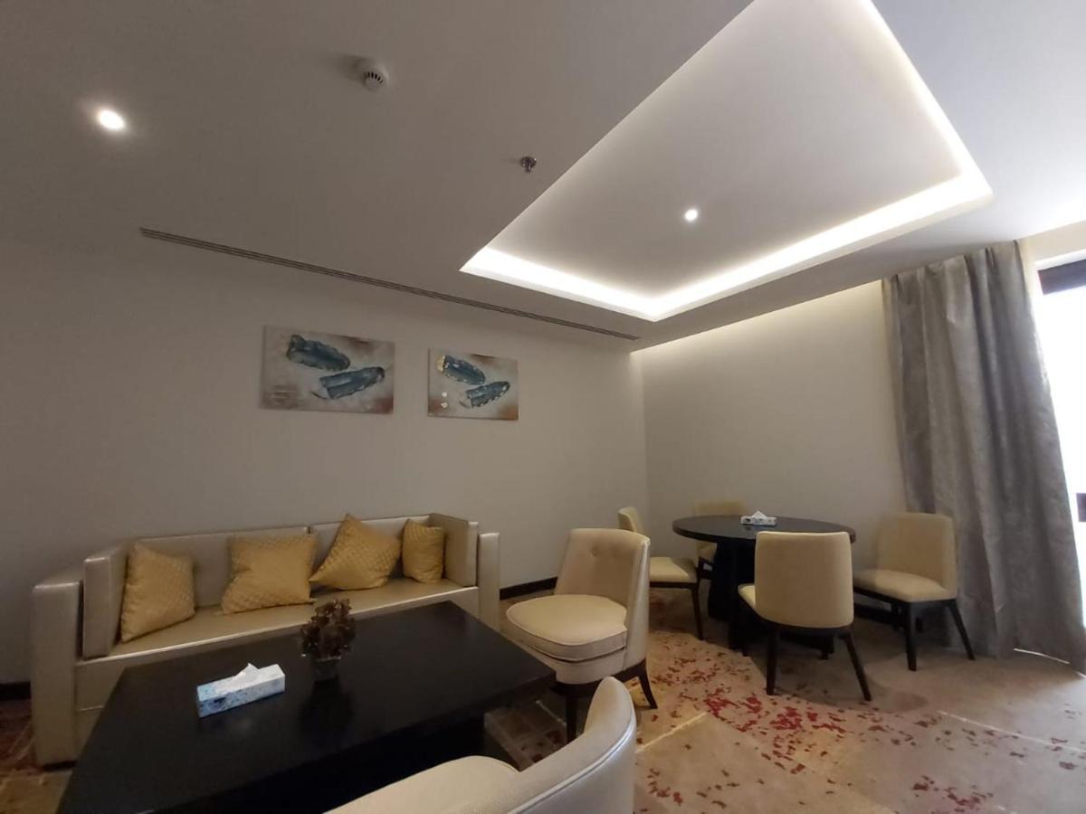 Basrah International Airport Hotel エクステリア 写真