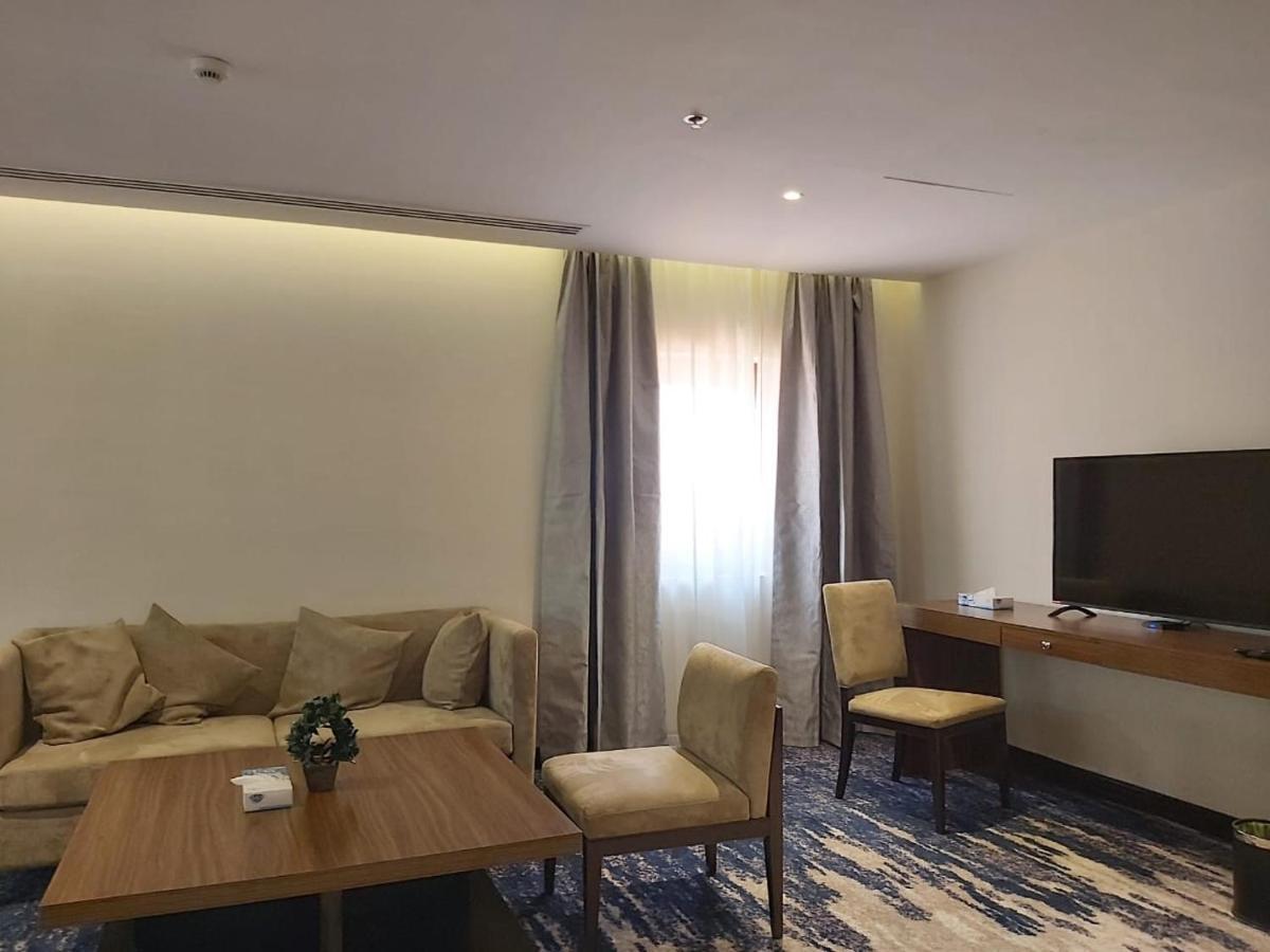 Basrah International Airport Hotel エクステリア 写真