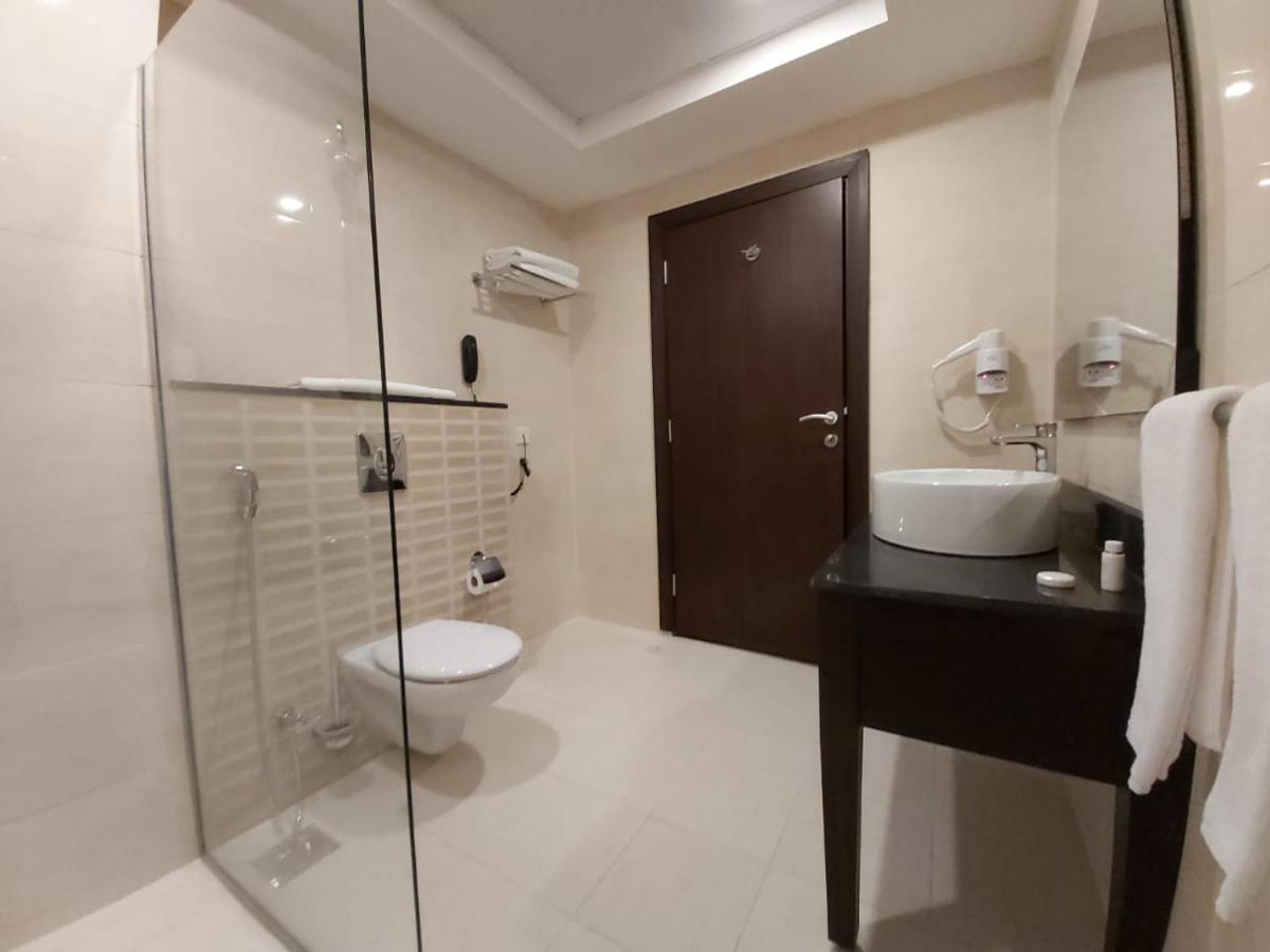 Basrah International Airport Hotel エクステリア 写真