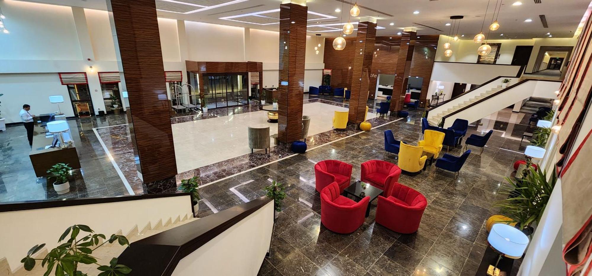 Basrah International Airport Hotel エクステリア 写真